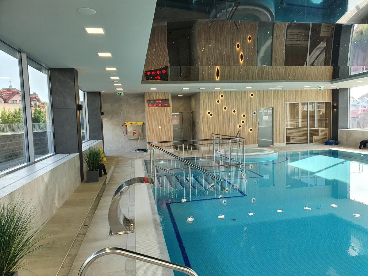 Apartament Szafir W Budynku Basenowym Morska Klifowa Rewal Extérieur photo
