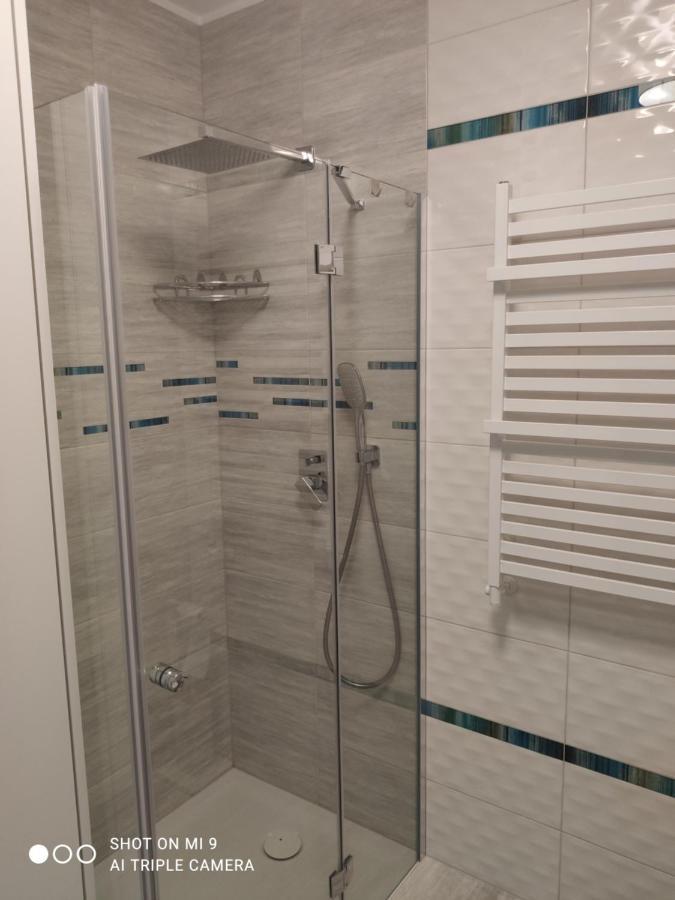Apartament Szafir W Budynku Basenowym Morska Klifowa Rewal Extérieur photo